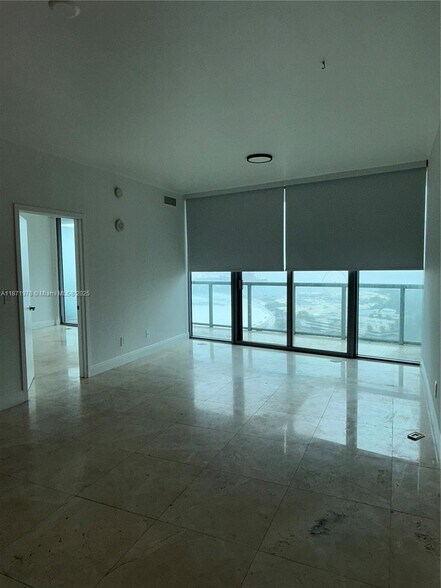 Building Photo - 888 Biscayne Blvd