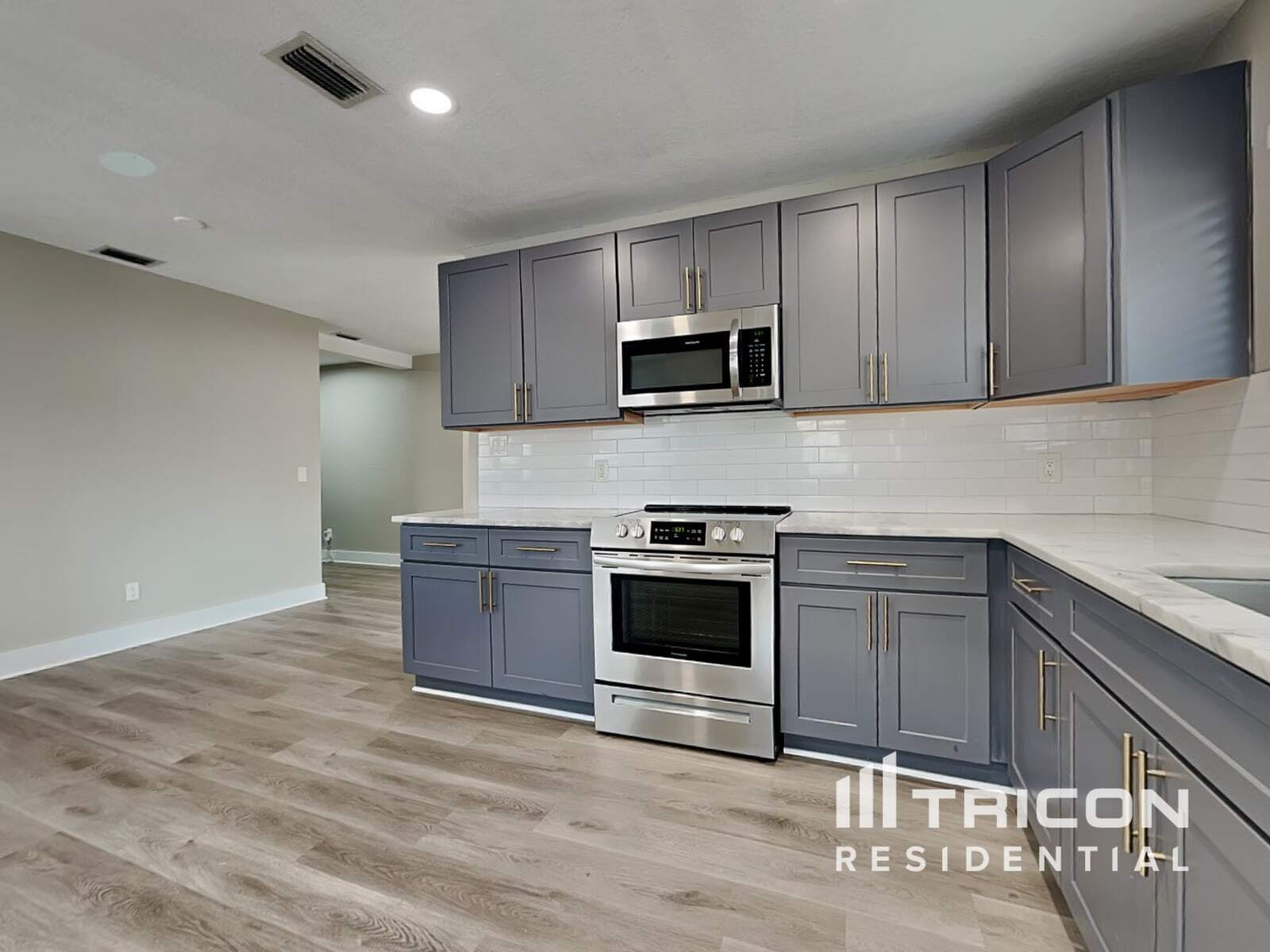 Building Photo - 6825 Mitchell Cir