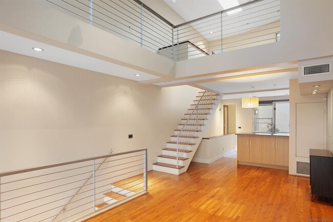 Building Photo - 1575 Kettner Blvd