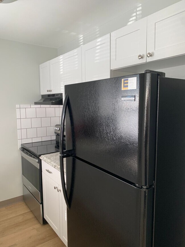 Building Photo - Vero Beach 2 Bedroom 1 Bath