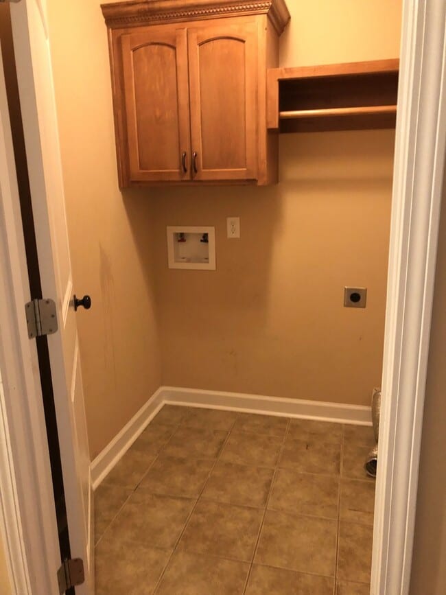 Building Photo - Coming Soon!!