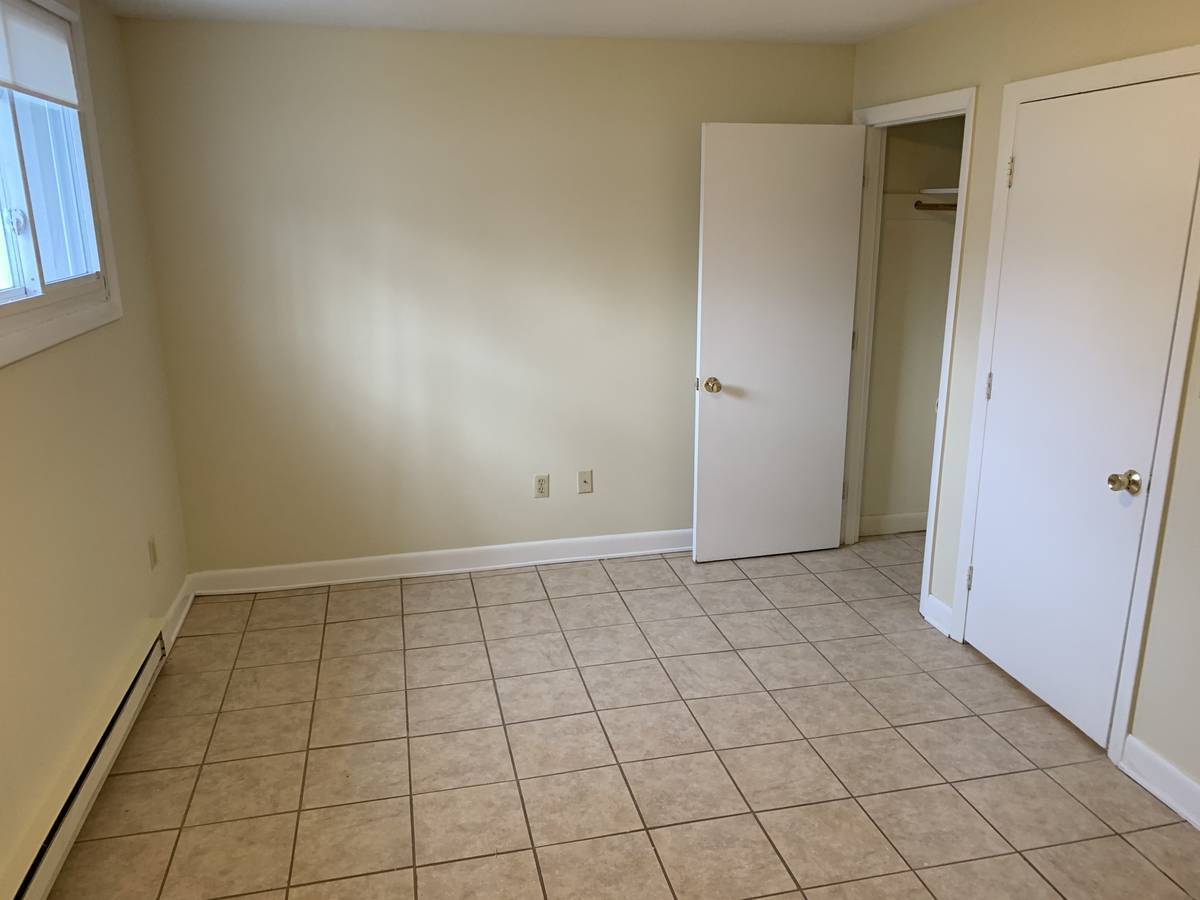 Building Photo - 35 Fairmount Pl