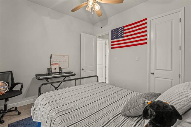 Building Photo - 381 Oak Mdw Ln