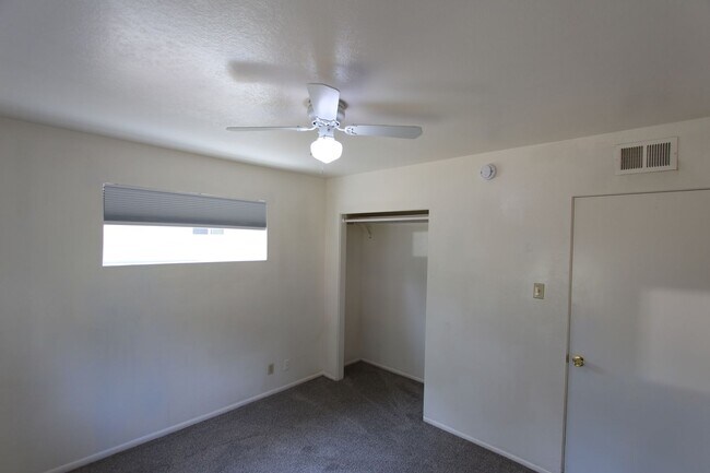 Building Photo - 3409 Pima Dr