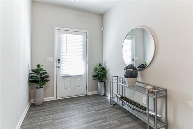 Building Photo - 3123 Meadowstone Ln SW