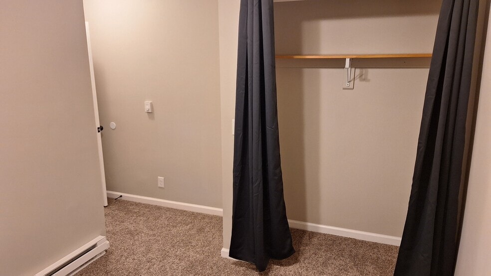 2nd Bed Closet - 1021 Adams Ave