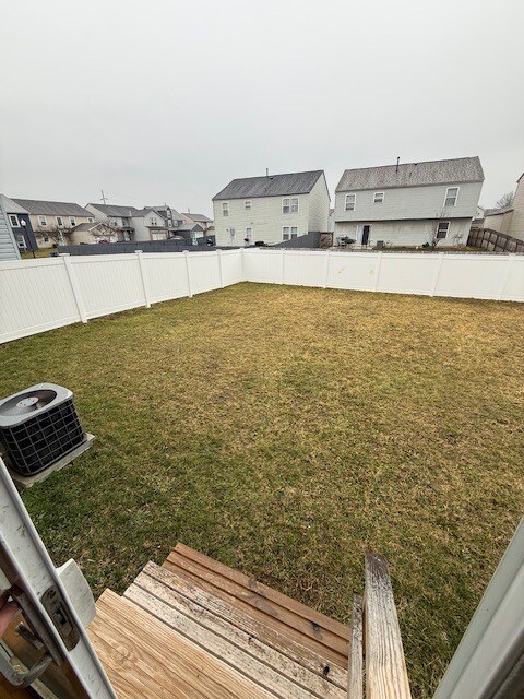 Building Photo - 3221 Kings Realm Ave