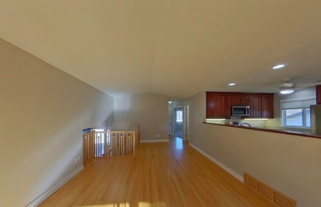 Building Photo - Special One In E 116th St Available Now.