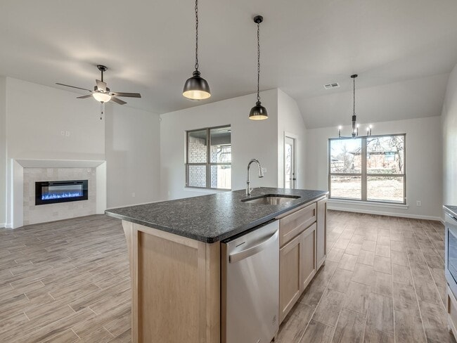 Building Photo - New Home in Azalea Farms!