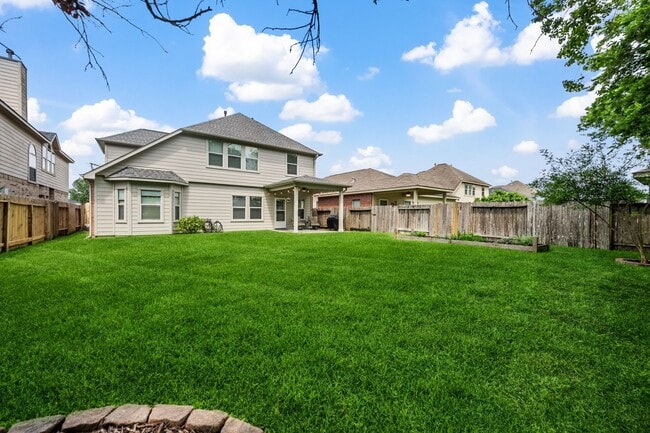 Building Photo - 8522 E Highlands Crossing