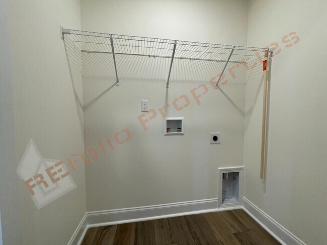 Building Photo - 6429 Granite Quarry Dr