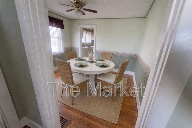 Building Photo - 75 Avalon Ave