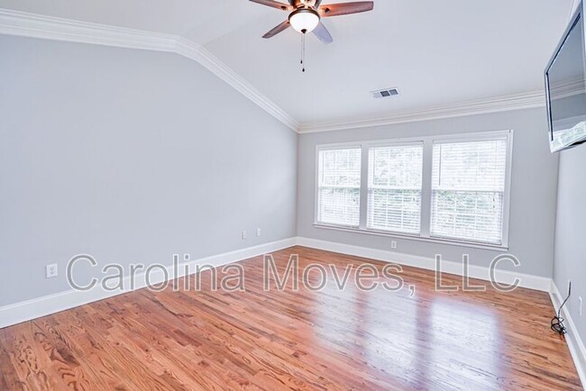 Building Photo - 113 Leatherton Way