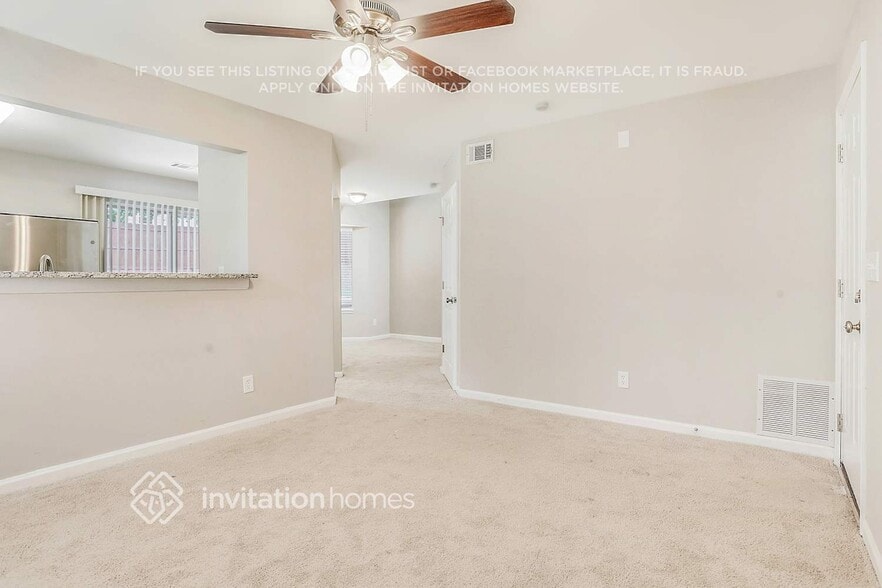 Building Photo - 3234 River Mist Cove