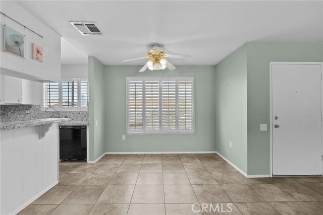 Building Photo - 27573 Grosse Point Dr