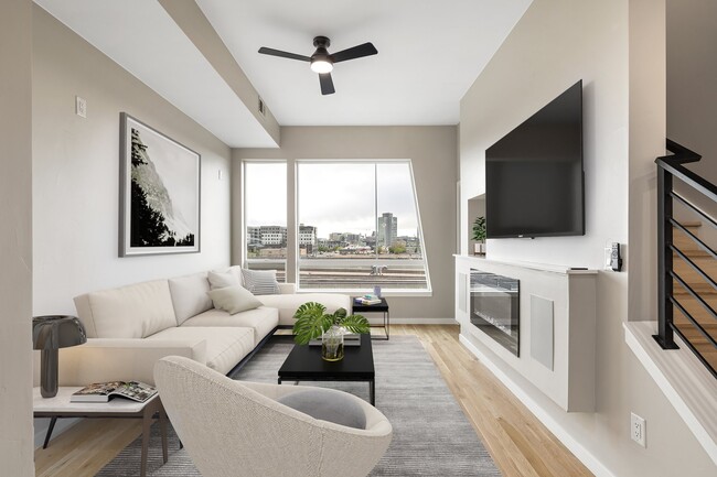 Building Photo - 3939 Inca St