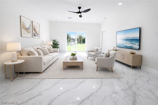 Building Photo - 2421 Milton Ave S