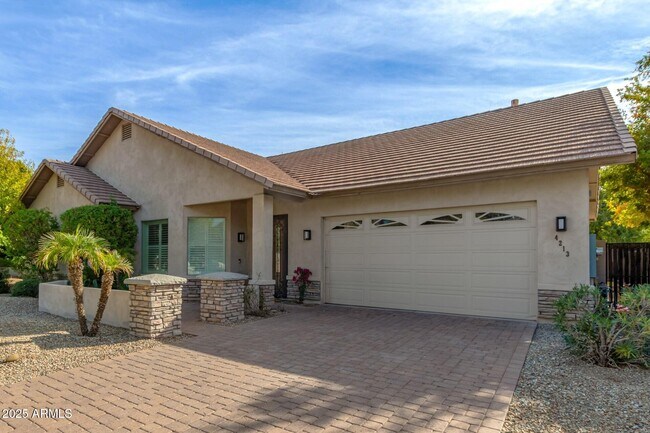 Building Photo - 4213 E Edgemont Ave