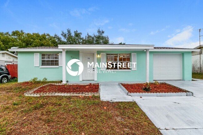 Primary Photo - 3 Bedroom Pet-Friendly Home in Port Richey...