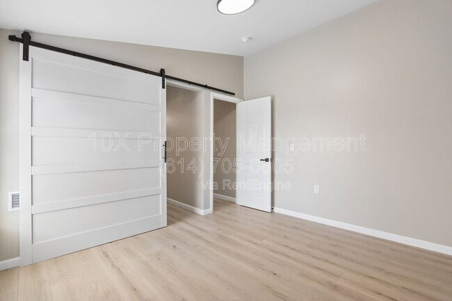 Building Photo - 1209 E Whittier St