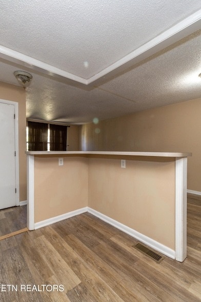 Building Photo - 1817 Sedgewick Dr