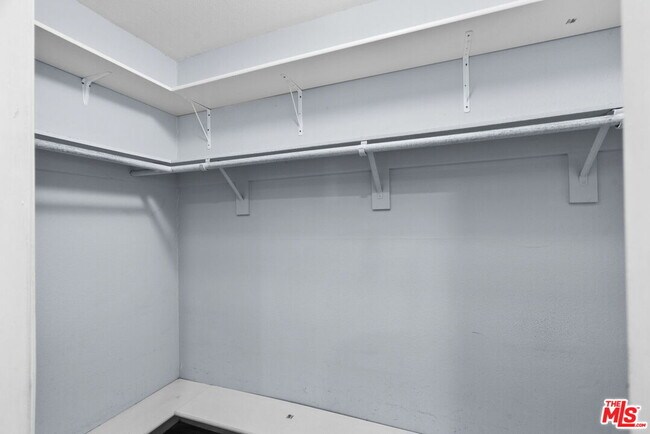 Building Photo - 2700 Cahuenga Blvd