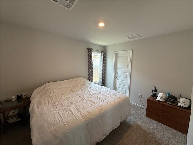 Building Photo - 11700 Krew Wy
