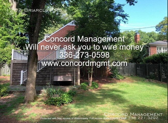 Building Photo - 1202 Briarcliff Rd