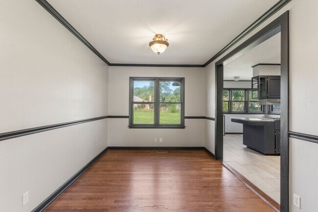 Building Photo - Newly renovated home with a large yard per...