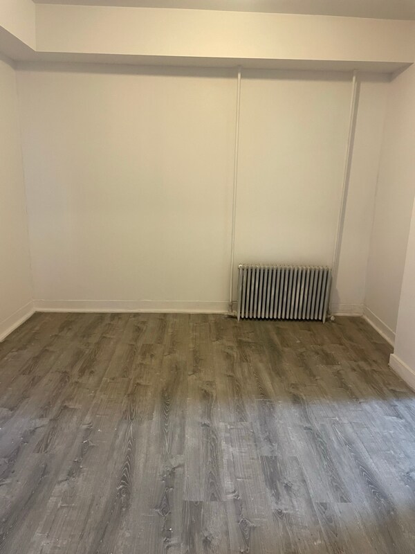 Building Photo - 1189 Bay St