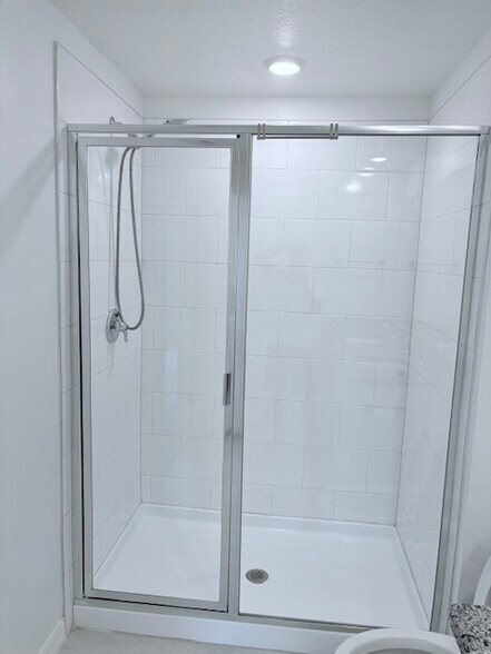 Building Photo - 10178 Honey Hammock Way