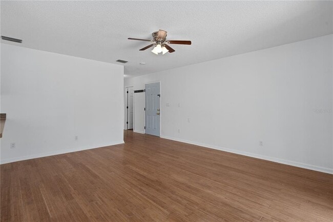 Building Photo - 8134 Papaya St