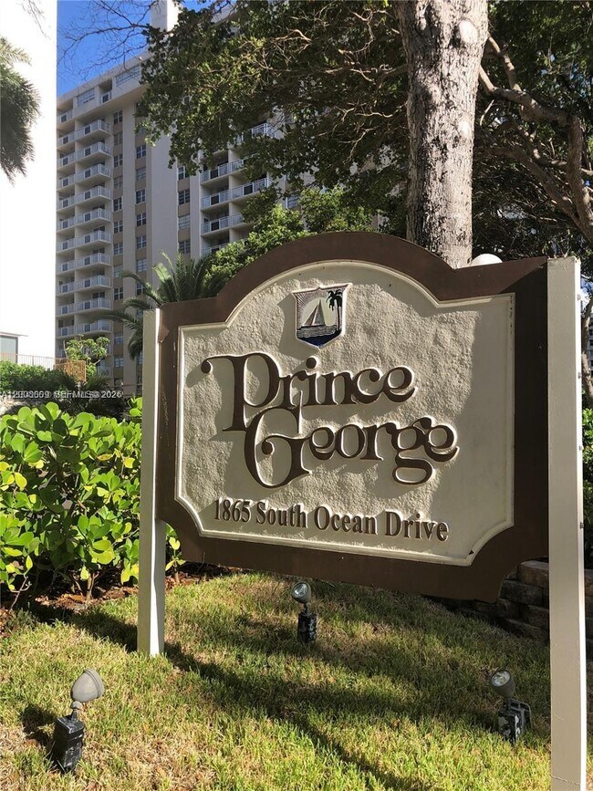 Building Photo - 1865 S Ocean Dr