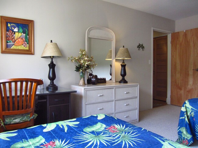 Building Photo - Avaliable June 27, 2025 | Keauhou Punahele...