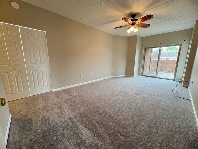 Building Photo - 2 Bedroom 2 Bathroom in Woodland View Harr...