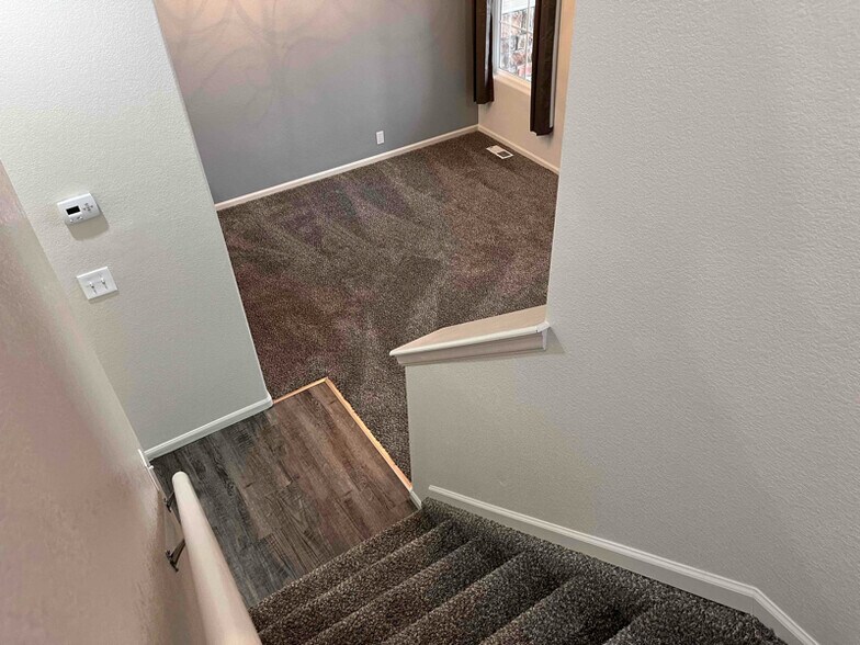 Building Photo - 1888 Reilly Grove