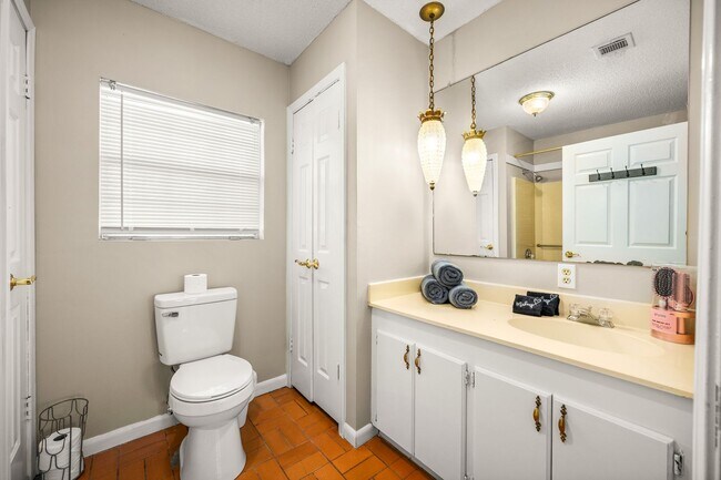 Building Photo - 139 Nantachie Dam