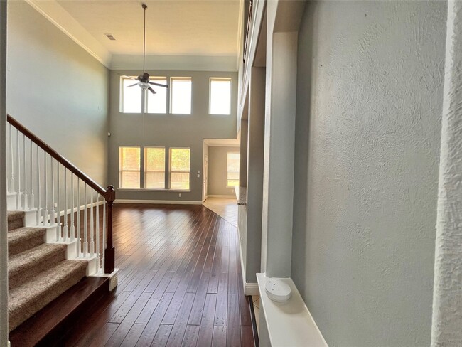 Building Photo - 26842 Trinity Trail