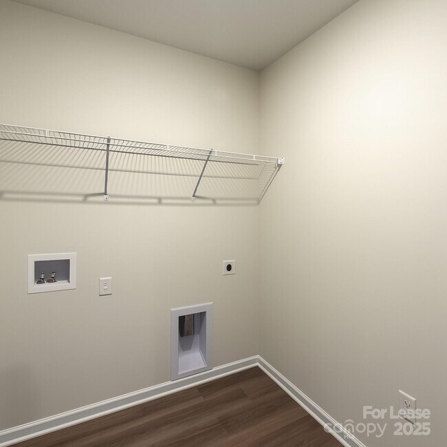 Building Photo - 3019 Trailblazer St