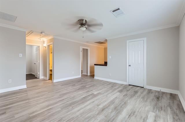 Building Photo - 1406 Buckingham Dr