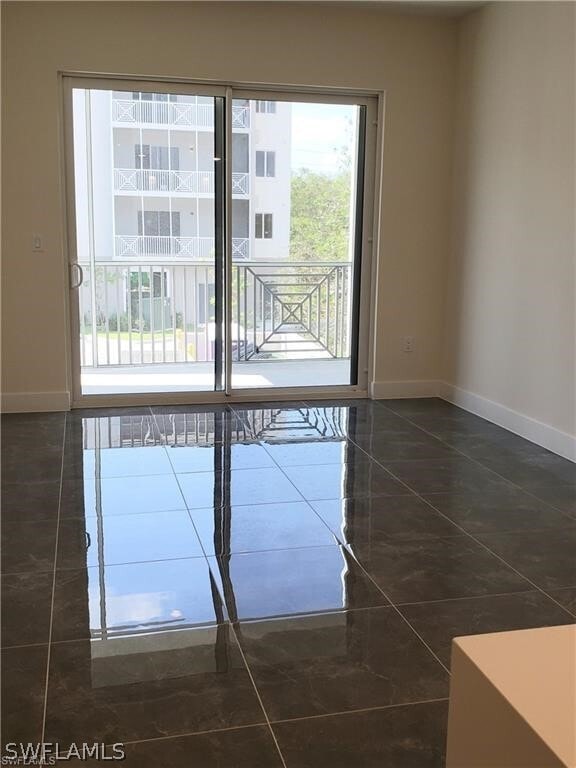 Building Photo - 26610 Rosewood Pointe Dr