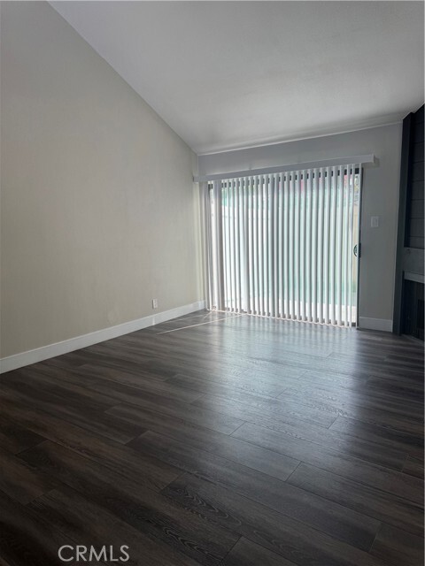 Building Photo - 758 S Garfield Ave