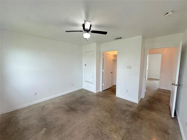 Building Photo - 108 W Adams St