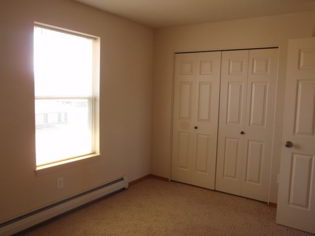 Building Photo - Heat paid two story apartment