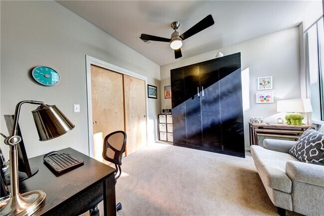 Building Photo - 1600 Barton Springs Rd