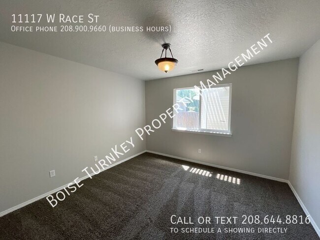 Building Photo - 11117 W Race Ct