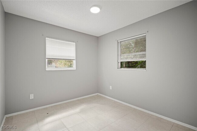 Building Photo - 75 Cypress St