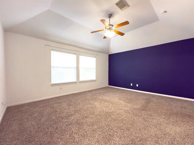 Building Photo - 5227 Brinkman Ct