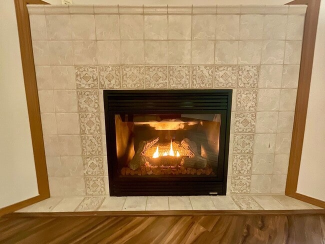 Building Photo - Beautiful 3 Bedroom, 2.5 Bath Home in Gated Clearwood Community!