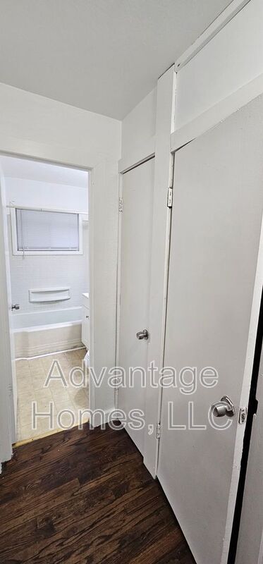 Building Photo - 11410 Palmer Ave